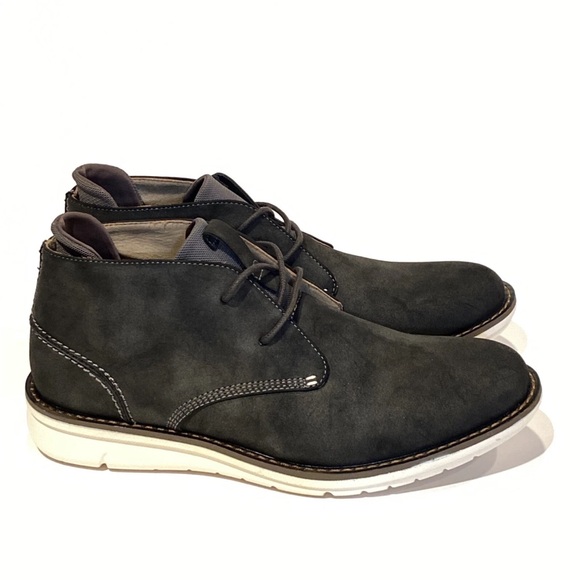 Kenneth Cole Reaction Other - Kenneth Cole Reaction Men’s Casino Chukka Boots Dark Gray Size 11